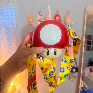 Nintendo Mario Mushroom Water Bottle UNIVERSAL STUDIOS SIPPER